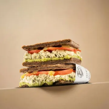 avocado tuna from archi, riyadh