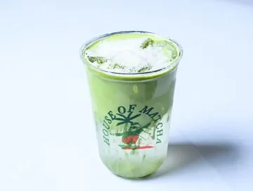 coconut matcha from house of matcha, riyadh