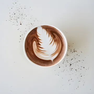 hot chocolate (16oz) from joe & the juice, riyadh