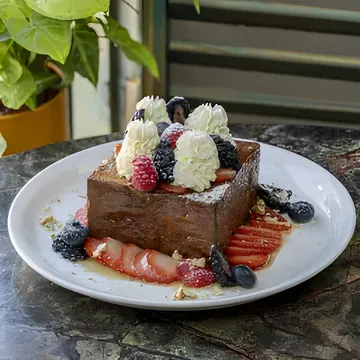urth french toast king from urth caffe, riyadh